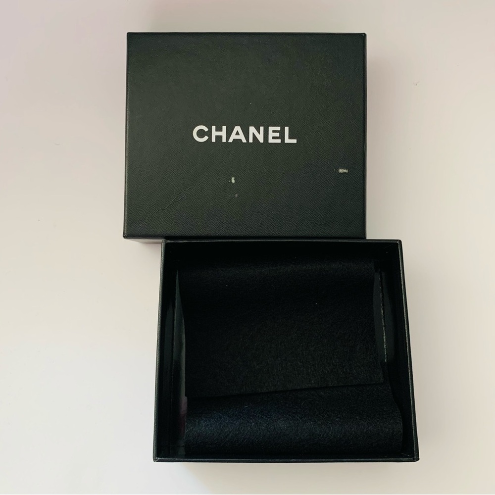 Authentic CHANEL Boutique Box Black w/ Original Cloth Gift Storage Display - Picture 4 of 7